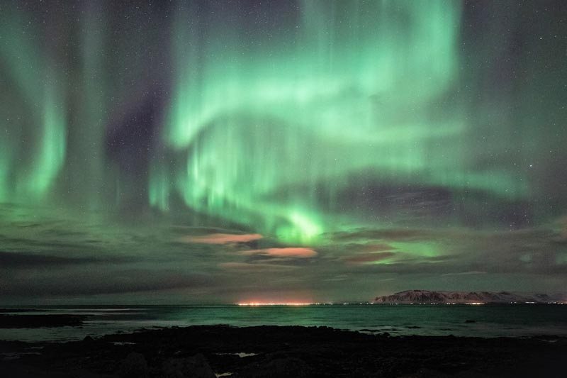 做(zuò)一(yī)個(gè)電(diàn)子(zǐ)加工(gōng)行(xíng)業(yè)的(de)建站(zhàn)方案應該找哪家(jiā)公司